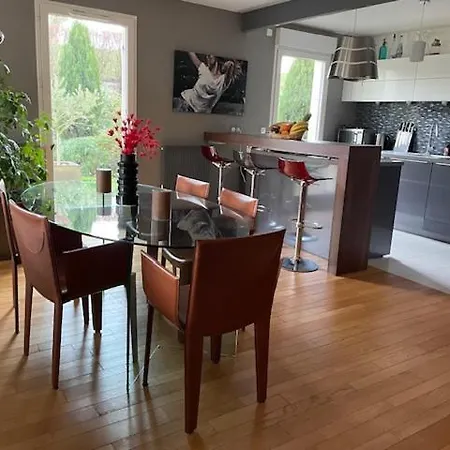 Apartamento + Jardin Privatif *