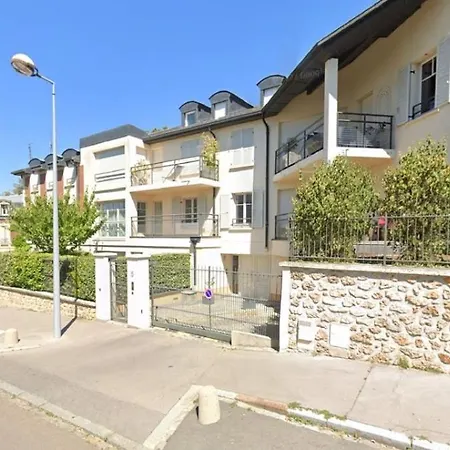 + Jardin Privatif Versalhes